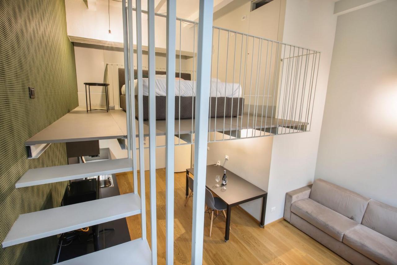 Modern Loft In Porta Venezia - Hosted By Sweetstay ミラノ エクステリア 写真