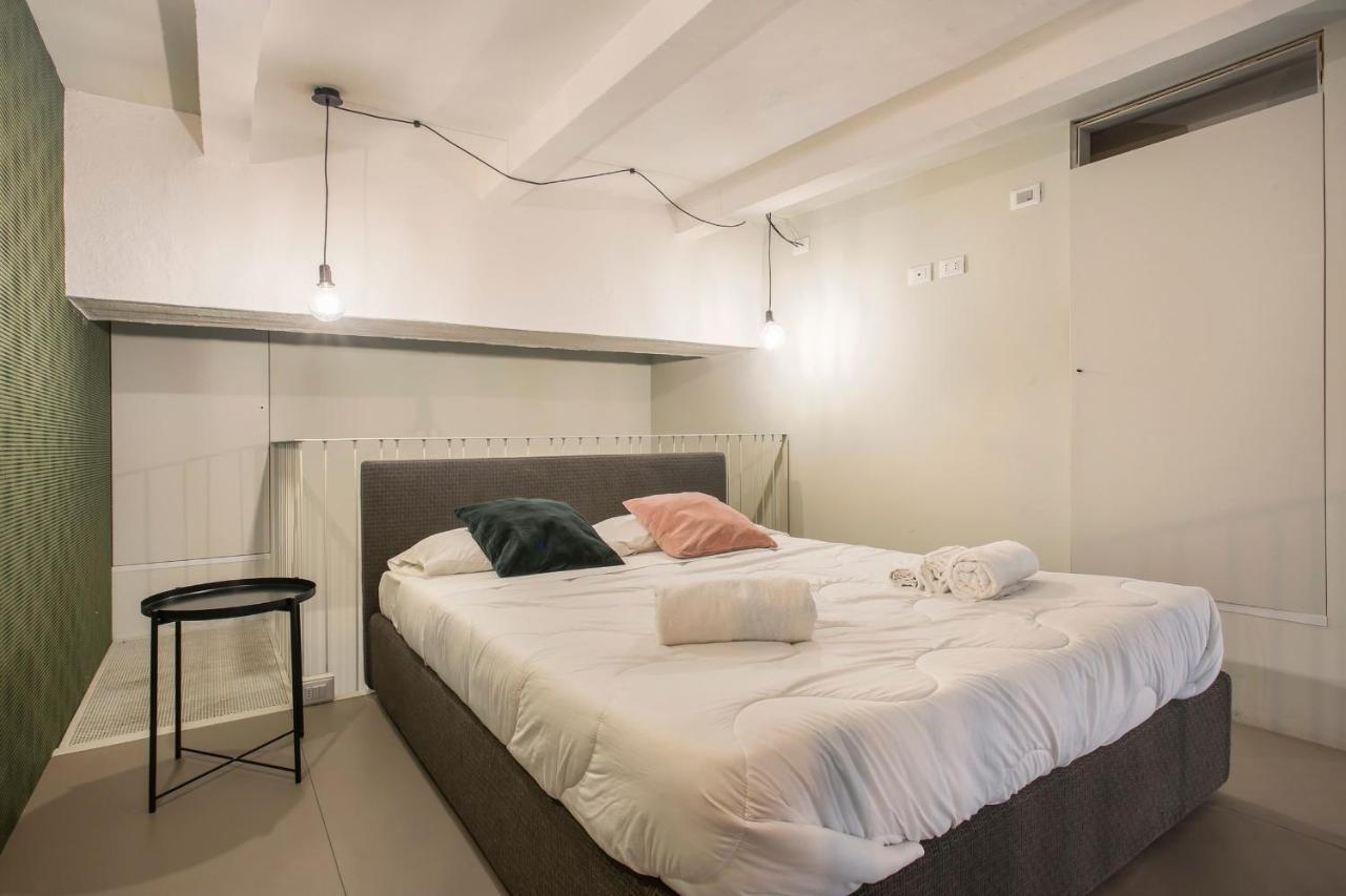 Modern Loft In Porta Venezia - Hosted By Sweetstay ミラノ エクステリア 写真