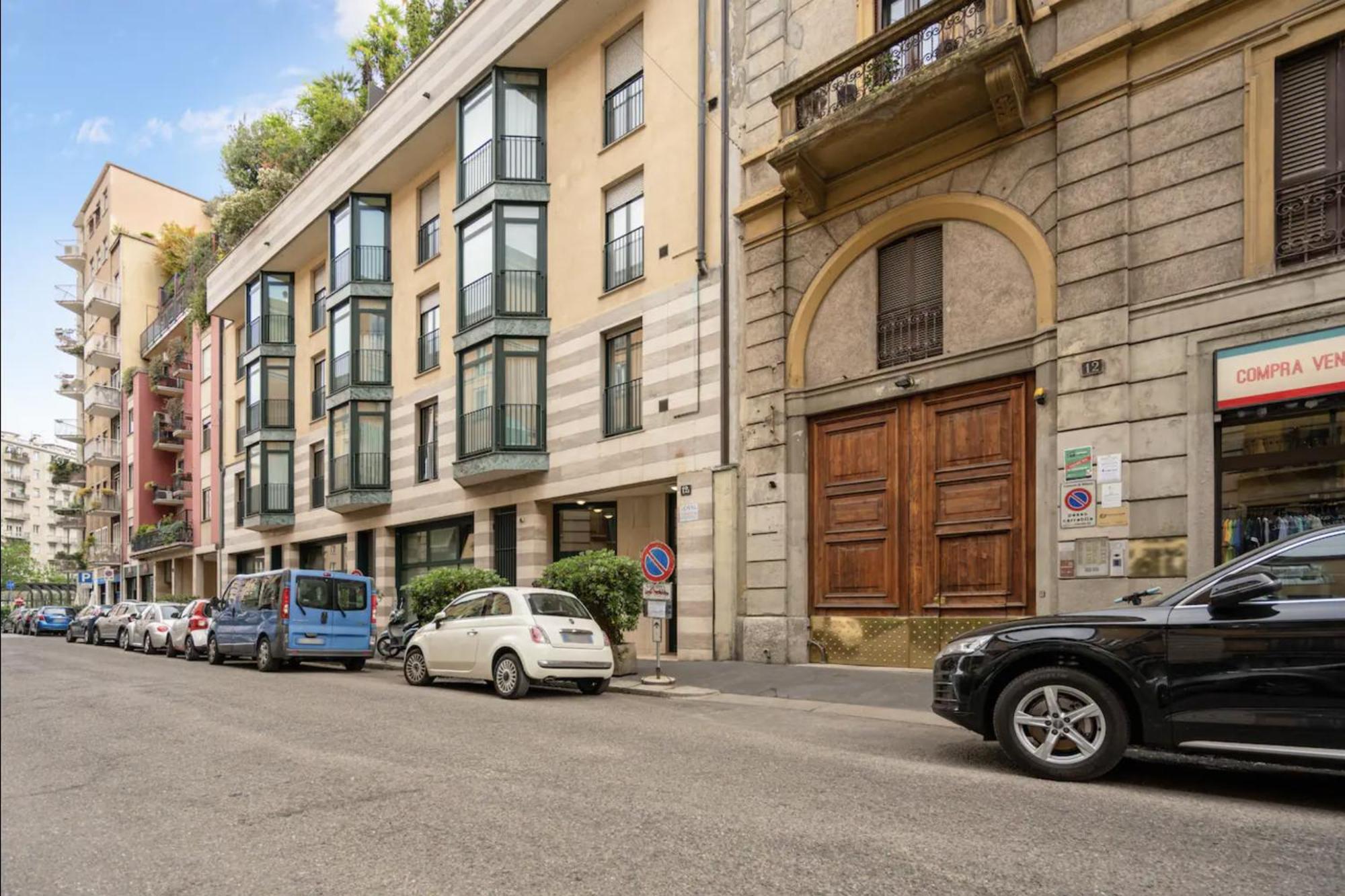 Modern Loft In Porta Venezia - Hosted By Sweetstay ミラノ エクステリア 写真