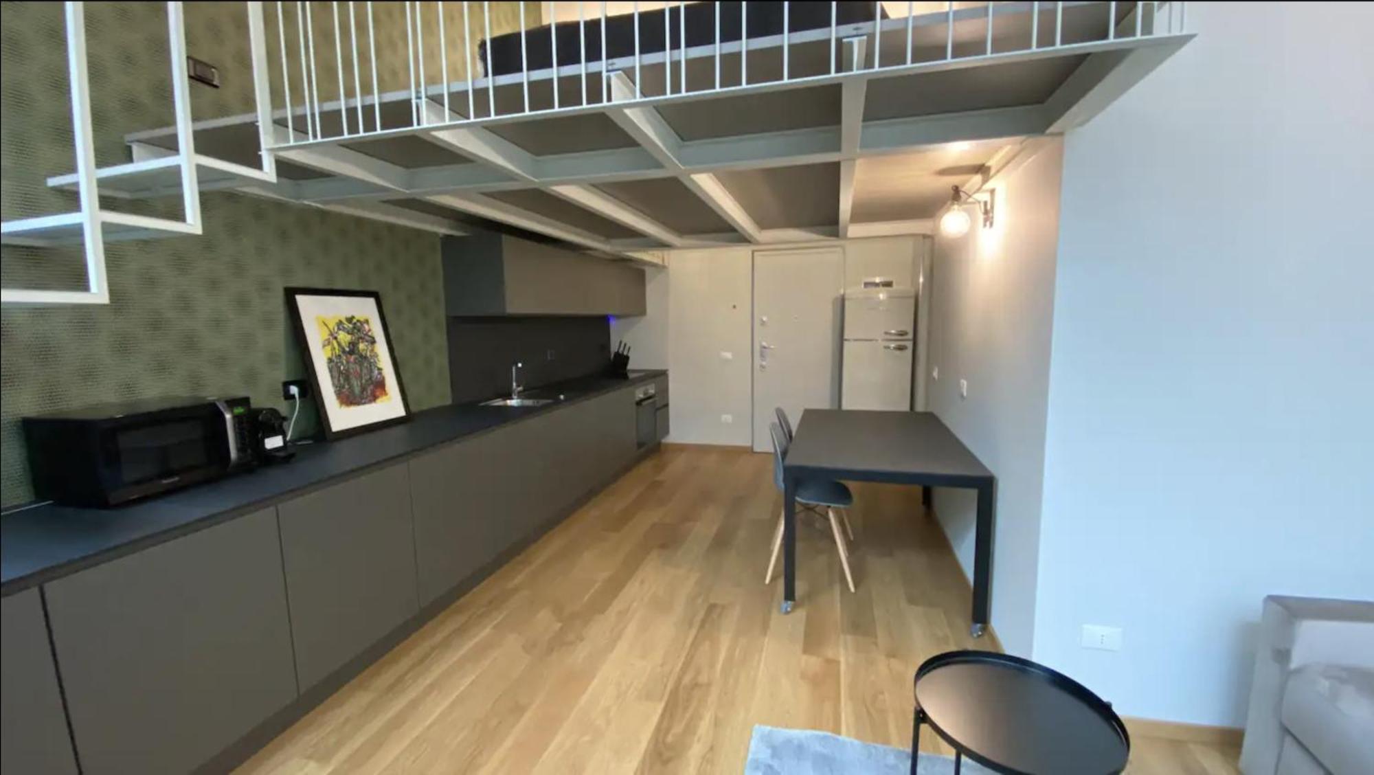 Modern Loft In Porta Venezia - Hosted By Sweetstay ミラノ エクステリア 写真