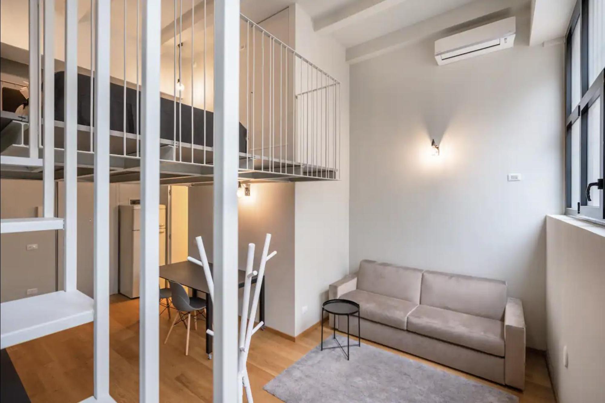 Modern Loft In Porta Venezia - Hosted By Sweetstay ミラノ エクステリア 写真